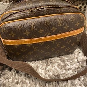 Authentic Louis Vuitton Vintage Monogram Canvas Shoulder Bag